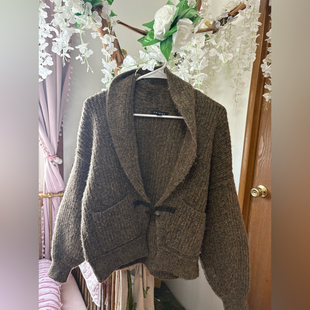 Tribal Taupe Ribbed Shawl-Collar Cardigan - Picture 3 of 10